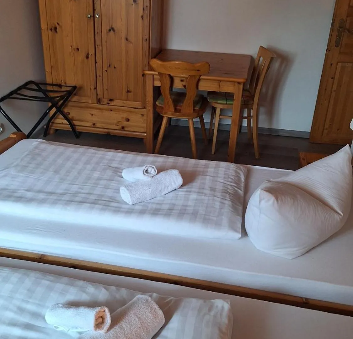** Vendégház Beim Krahwirt Hotel Deggendorf Németország
